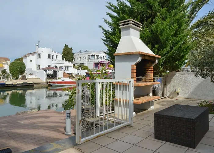 Requesens On Canal Casa vacanze