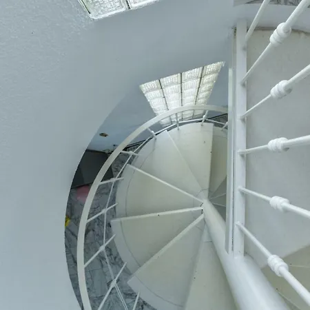 Requesens On Canal בית נופש אמפוריבראבה